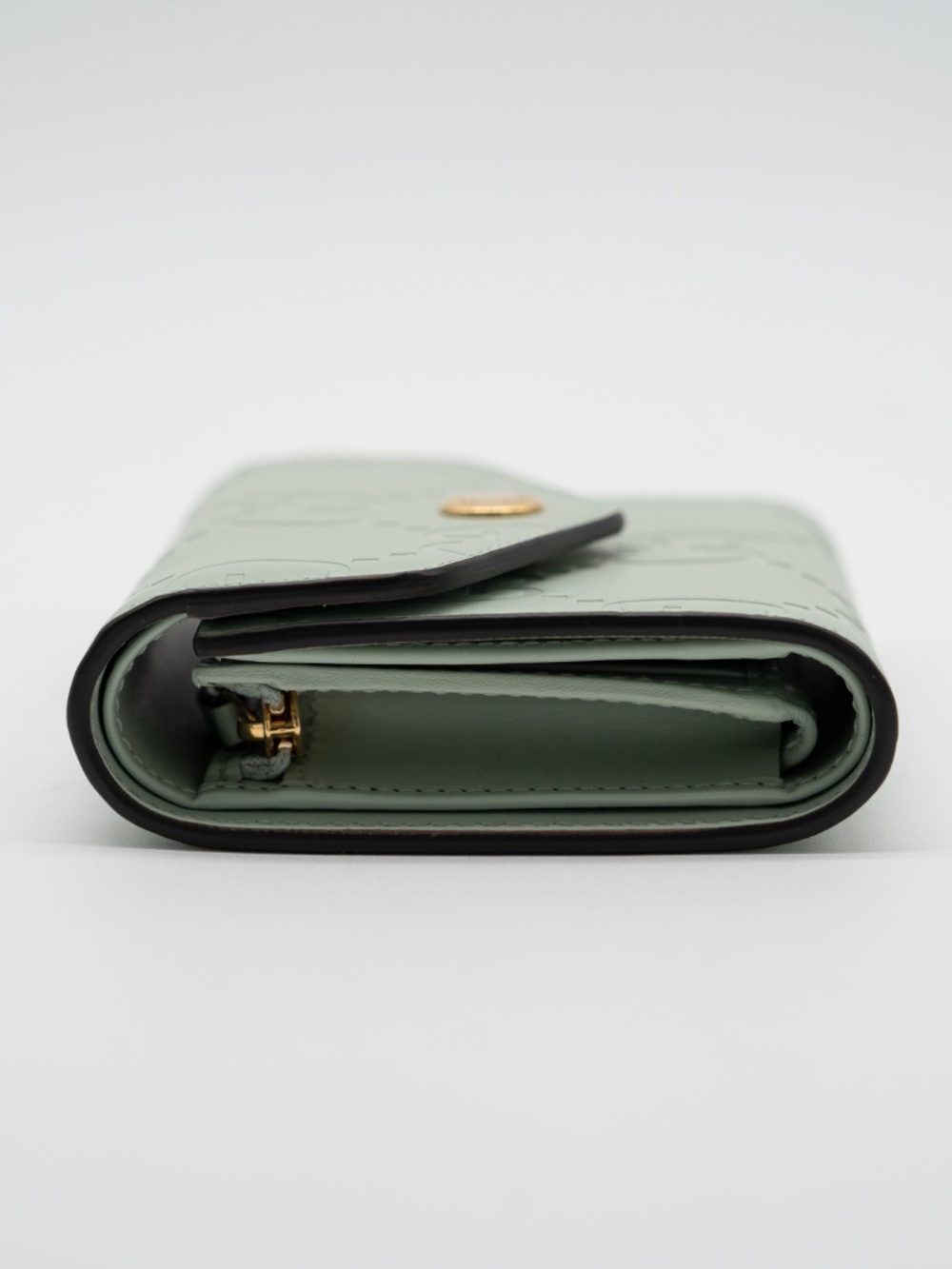 Gucci GG Embossed Leather Wallet Tri-fold Green - Picture 3 of 9